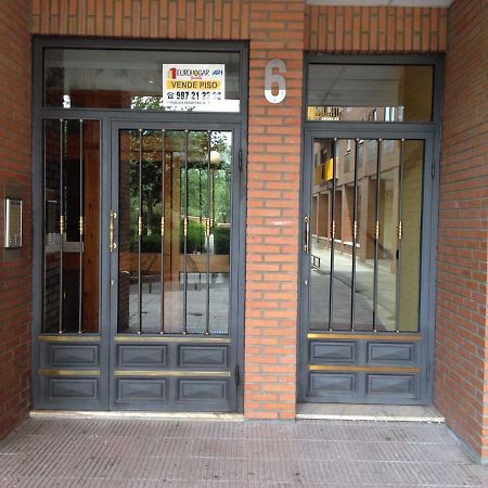 Piso Leon Apartman Kültér fotó